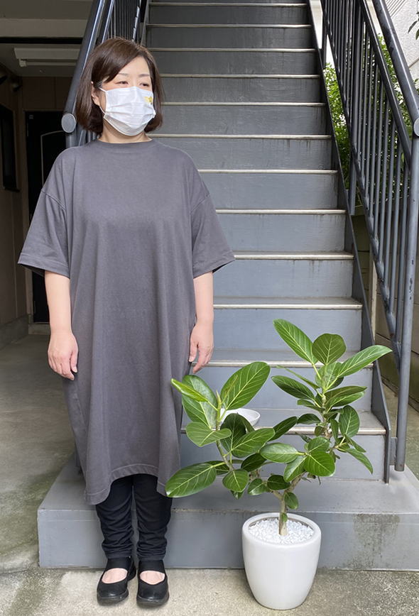 身長158cm女性と100cmのベンガレンシス